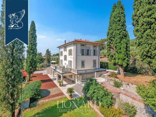 Villa in vendita a Montecatini Terme PT