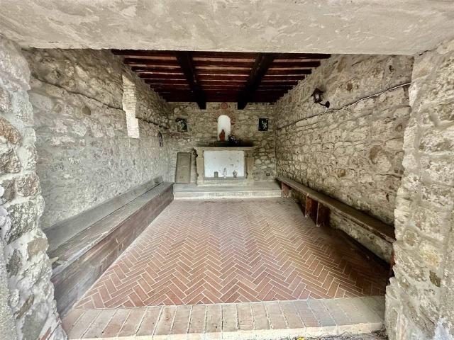 Villa in vendita a Montecatini Val Di Cecina