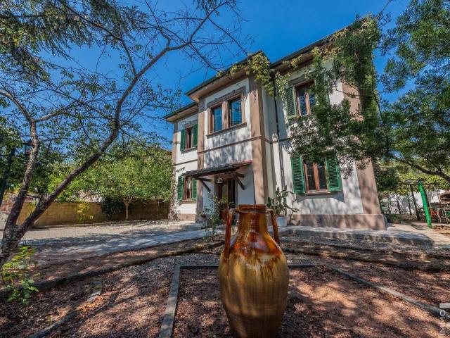 Villa in vendita a Montecatini Val di Cecina PI