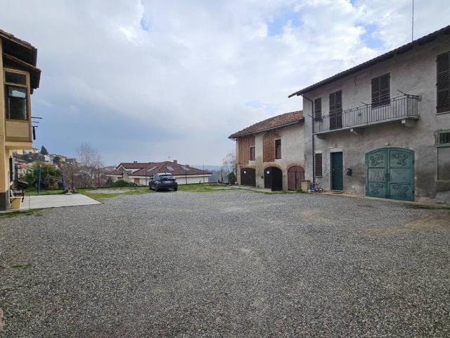 Casa indipendente in vendita a Montechiaro d'Asti AT