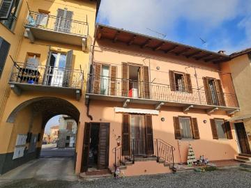 Casa indipendente in vendita a Montechiaro d'Asti AT