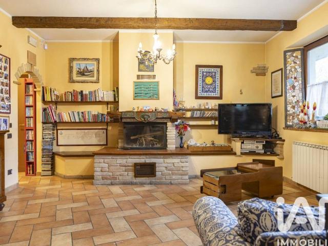 Villa in vendita a Montecosaro