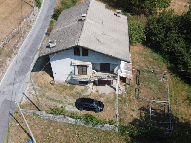 Villa in vendita a Montecrestese VB