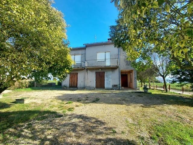 Villa in vendita a Montefalco PG
