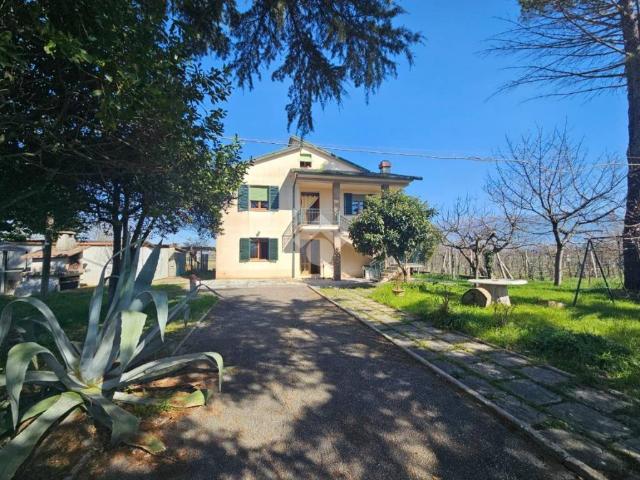 Villa in vendita a Montefalco PG