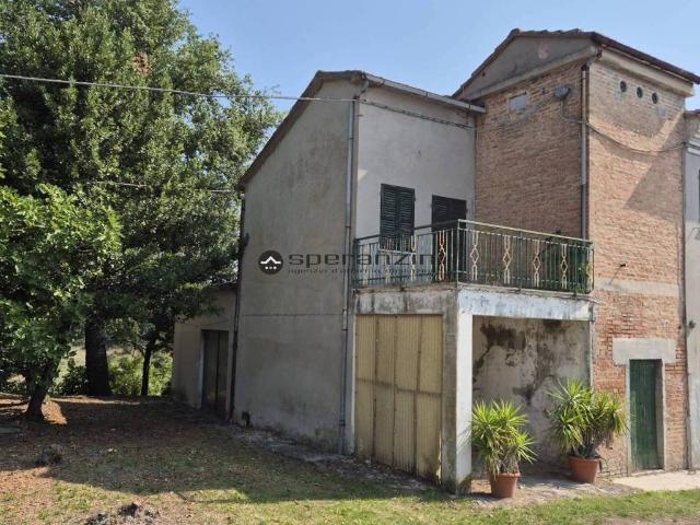 Villa in vendita a Montefelcino PU