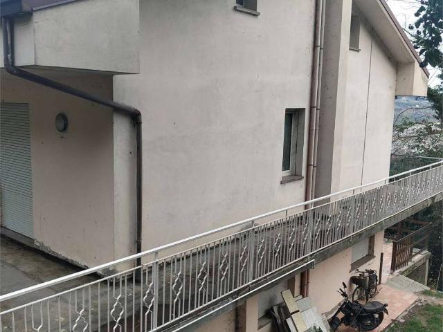 Villa in vendita a Montefiore Conca RN