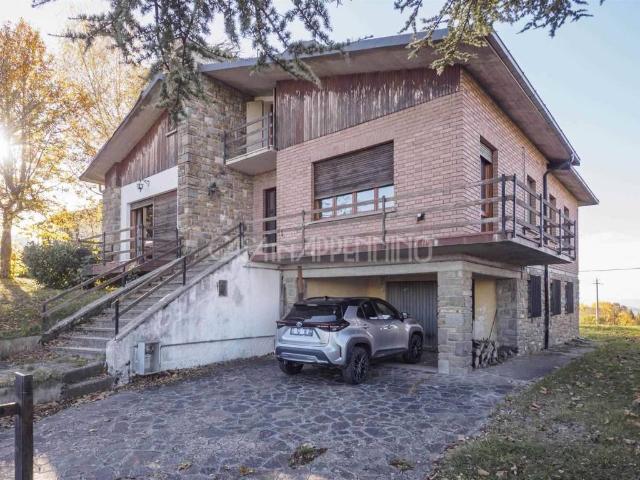 Villa in vendita a Montefiorino MO