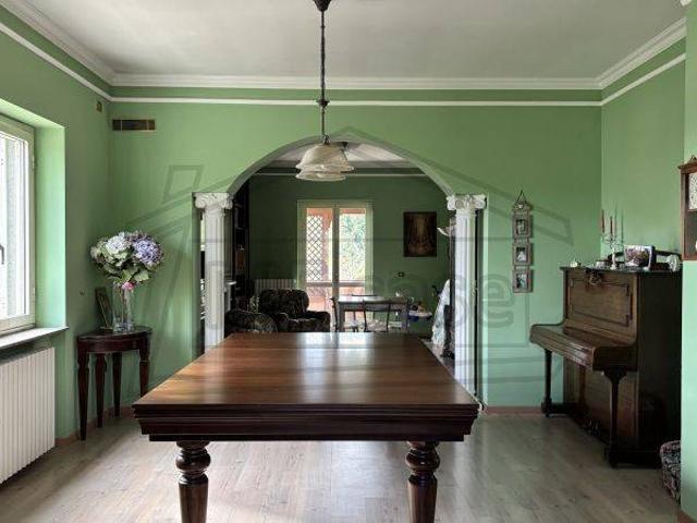Villa in vendita a Montefiascone VT