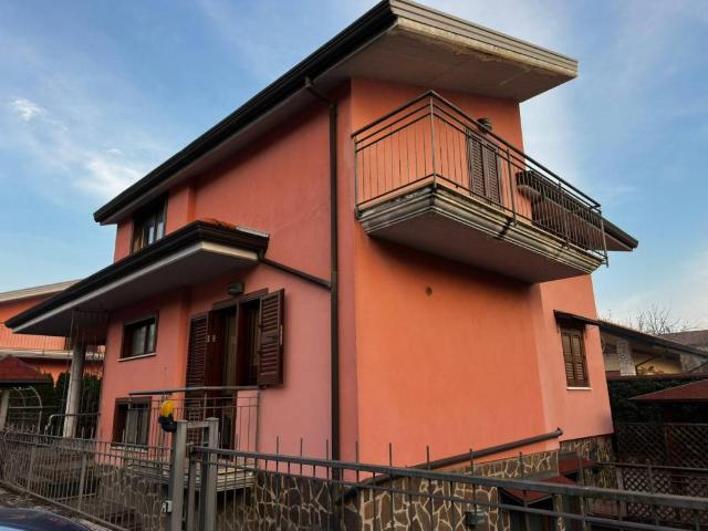 Villa in vendita a Monteforte Irpino AV