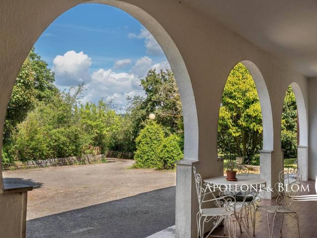 Villa in vendita a Montegabbione TR