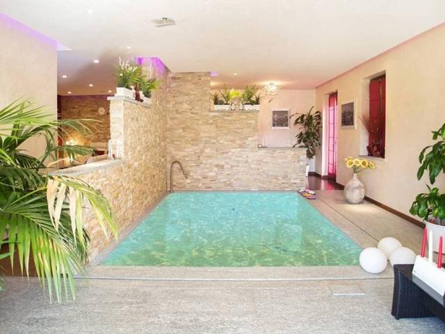 Villa in vendita a Montegrosso D'Asti