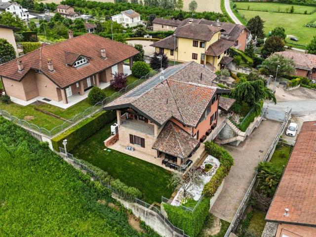 Villa in vendita a Montegrosso d'Asti AT