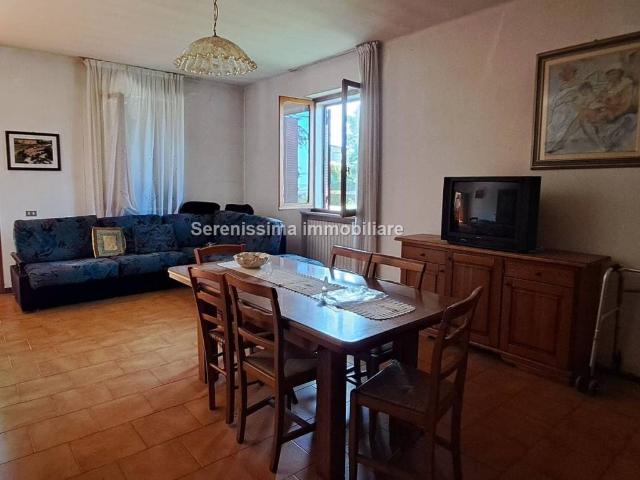Villa in vendita a Montelabbate PU