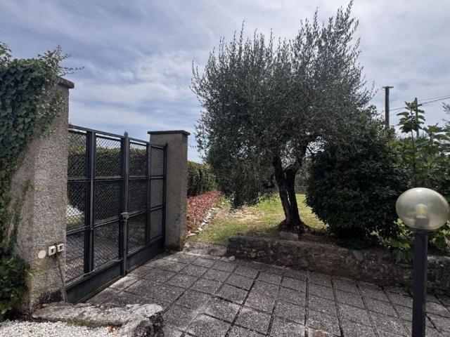 Villa in vendita a Monteleone d'Orvieto TR