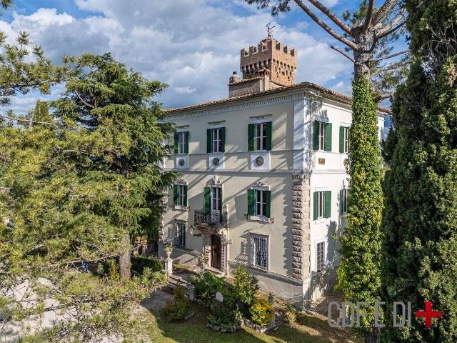 Villa in vendita a Monteleone Sabino RI