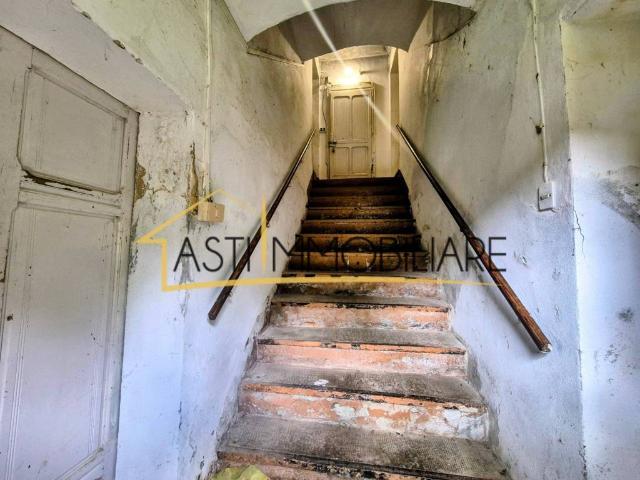 Villa in vendita a Montemagno AT