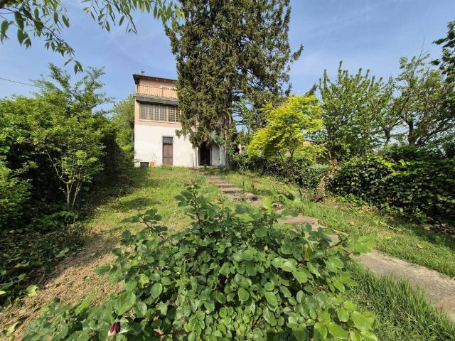 Villa in vendita a Montemagno AT