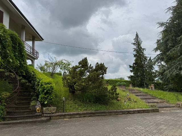 Villa in vendita a Montemagno AT