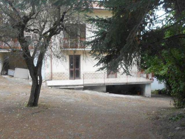 Villa in vendita a Montemiletto AV