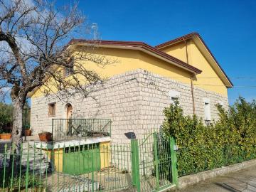 Villa in vendita a Montemiletto AV