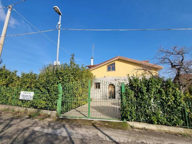 Villa in vendita a Montemiletto AV