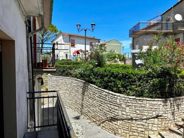 Villa in vendita a Montemitro CB