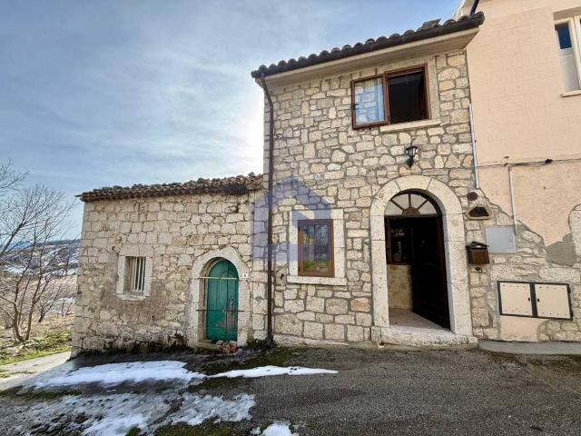 Villa in vendita a Montenerodomo CH