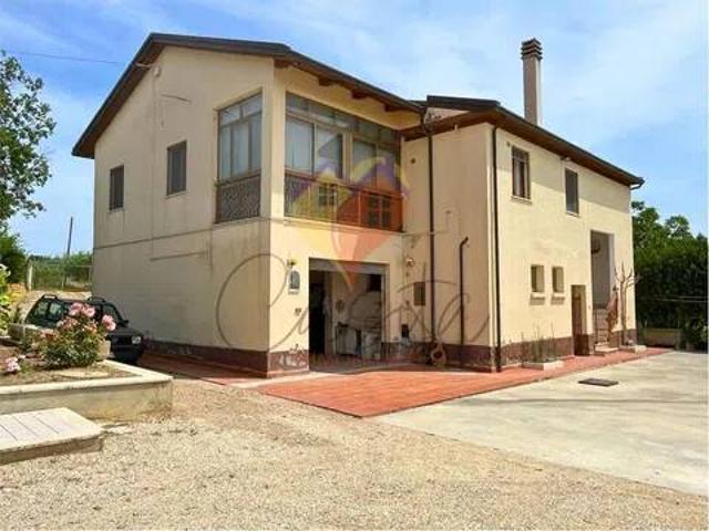 Villa in vendita a Monteprandone AP