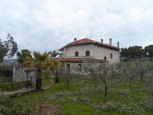 Villa in vendita a Monteprandone AP