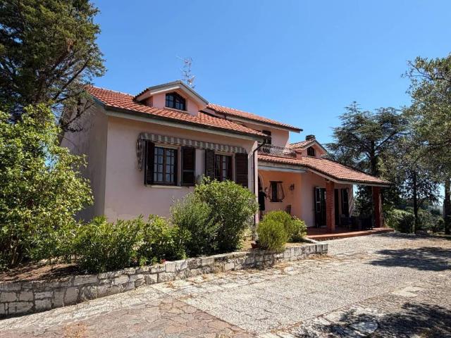 Villa in vendita a Monteprandone AP