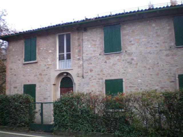 Villa in vendita a Monterenzio BO