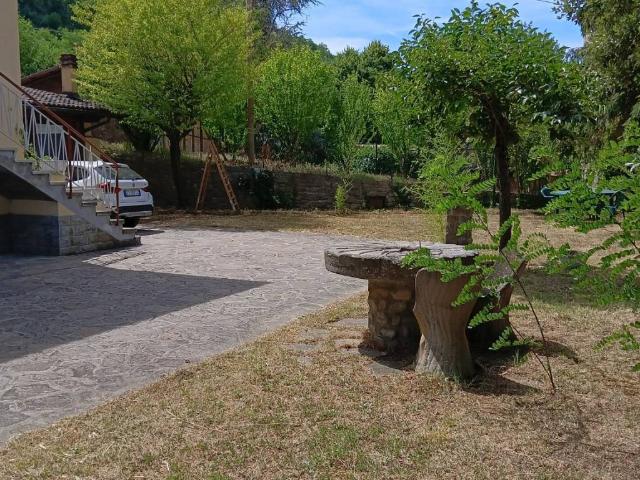Villa in vendita a Monterenzio BO