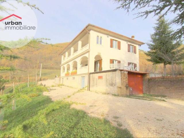 Villa in vendita a Montereale AQ