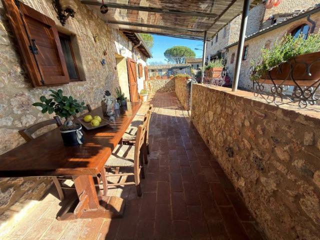 Villa in vendita a Monteriggioni SI