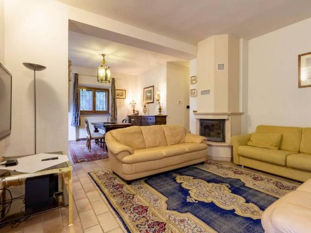Villa in vendita a Monteriggioni SI