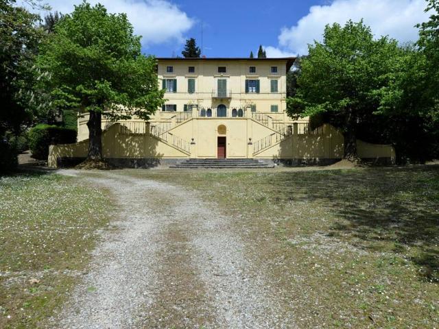 Villa in vendita a Monteriggioni SI