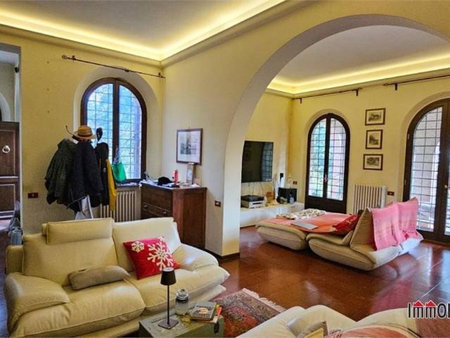 Villa in vendita a Monteriggioni SI