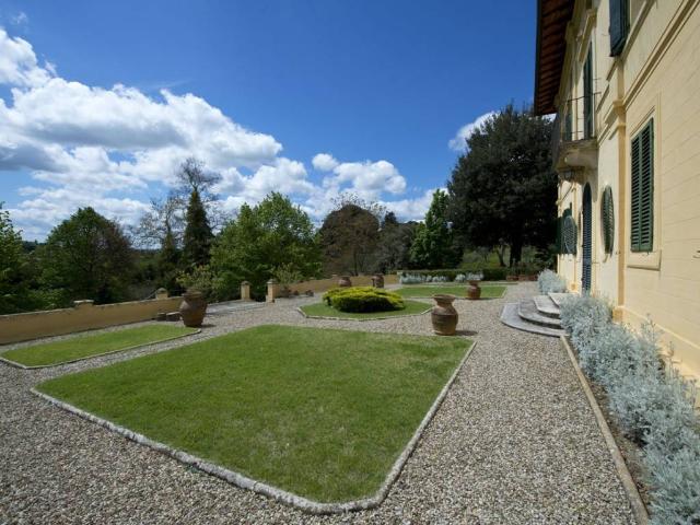 Villa in vendita a Monteriggioni SI