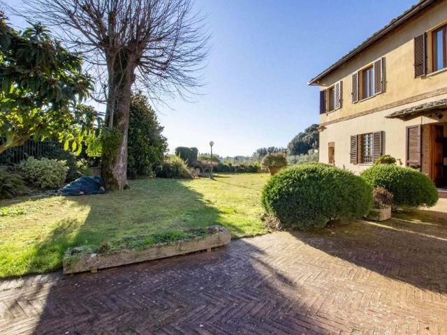 Villa in vendita a Monteriggioni SI