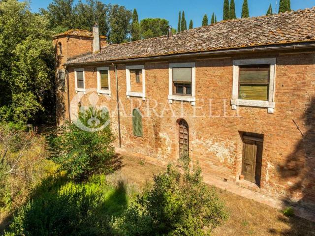 Villa in vendita a Monteroni d'Arbia SI