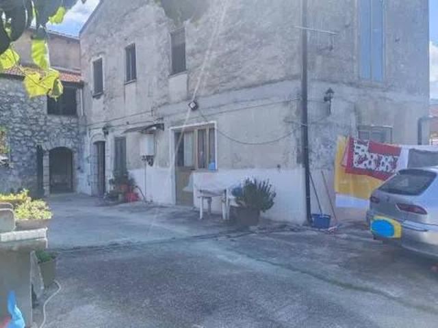 Villa in vendita a Monteroduni IS
