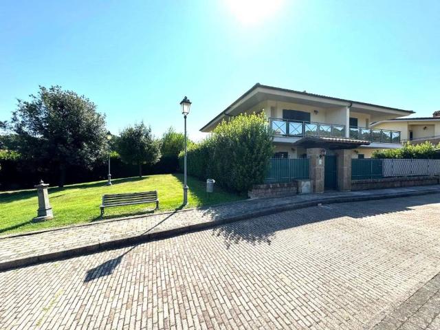 Villa in vendita a Monterosi VT