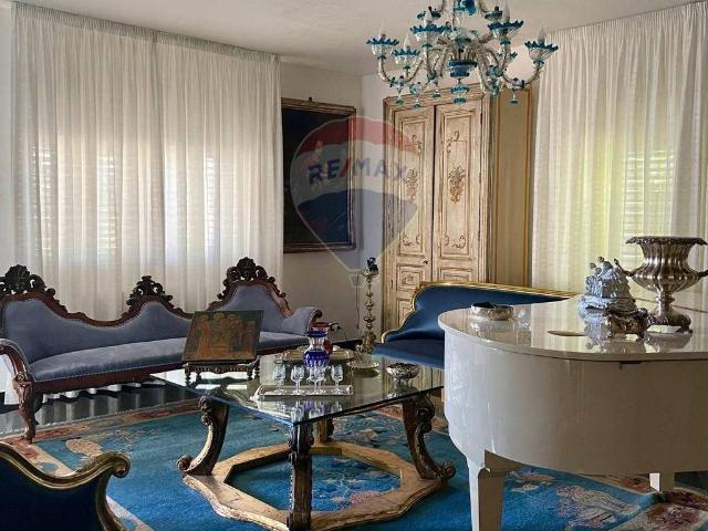 Villa in vendita a Monterosso Almo RG
