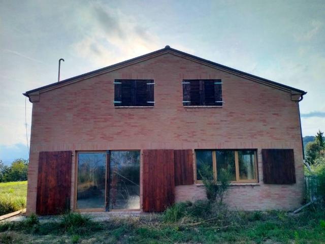 Villa in vendita a Monterubbiano FM