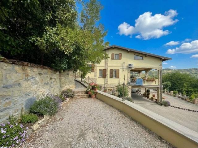 Villa in vendita a Montescano PV