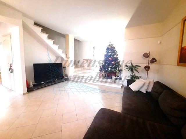 Villa in vendita a Montescudaio PI