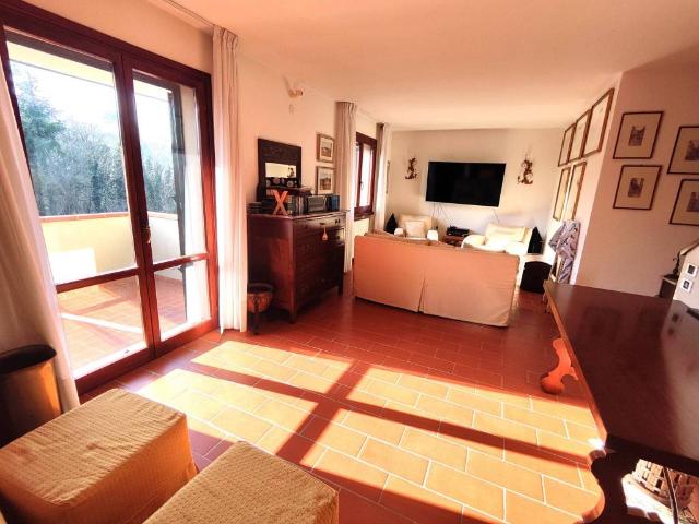 Villa in vendita a Montescudo Montecolombo RN