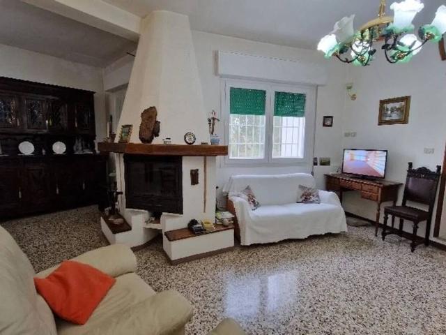 Villa in vendita a Montese MO