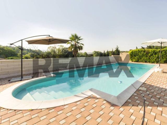 Villa in vendita a Montesilvano PE